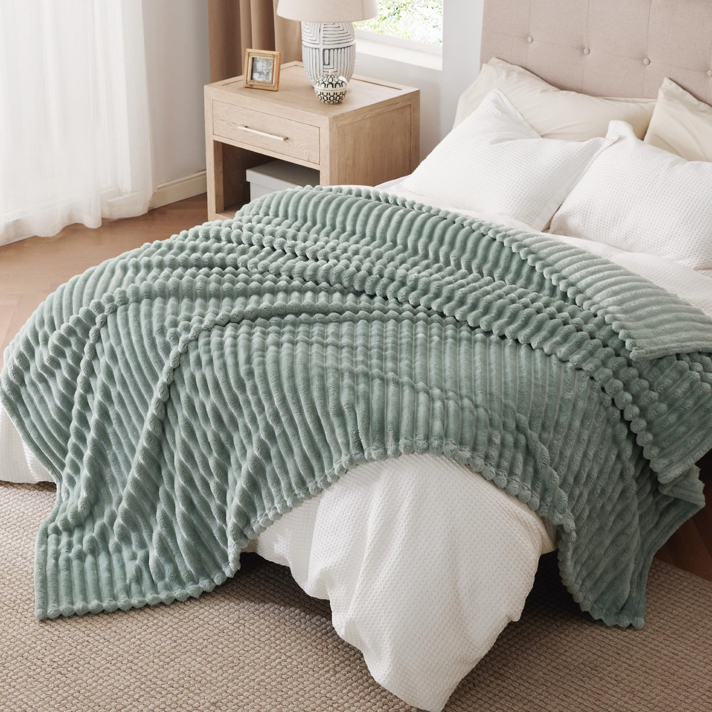 Bedsure Fall Throw Blanket